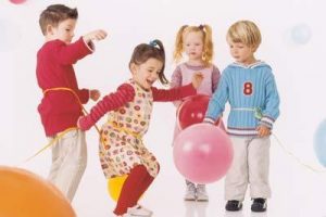 Juegos con globos para niños